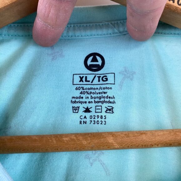 AmnesiaT-shirt with a Palm Tree print and a pocket on the chest - Picture 2 of 7